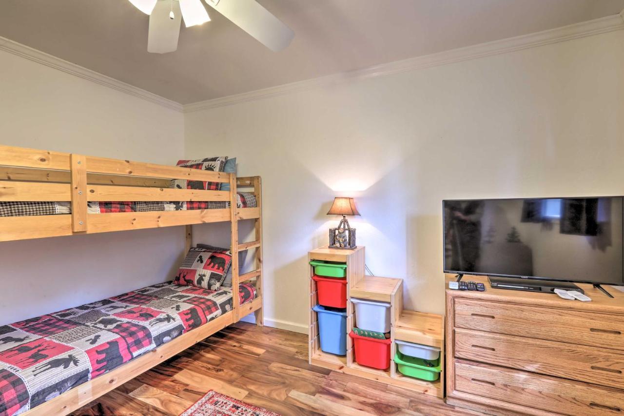 Pet-Friendly Munds Park Cabin With Hot Tub And Patio ภายนอก รูปภาพ
